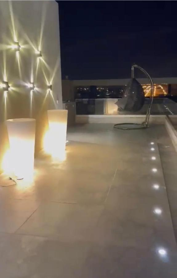 Apartman Penthouse 2br-للعائلات فقط *