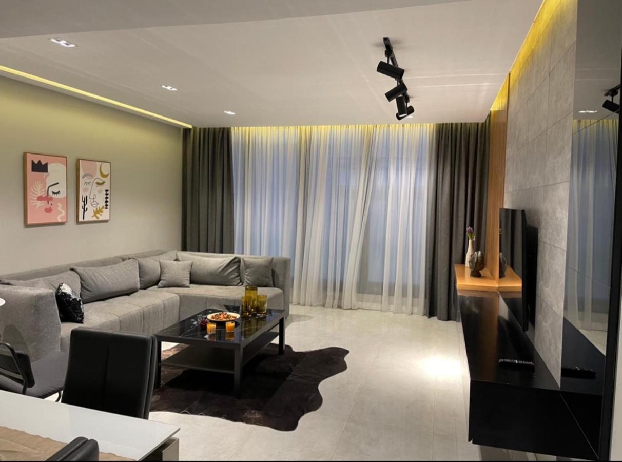 Penthouse 2br-للعائلات فقط Apartman